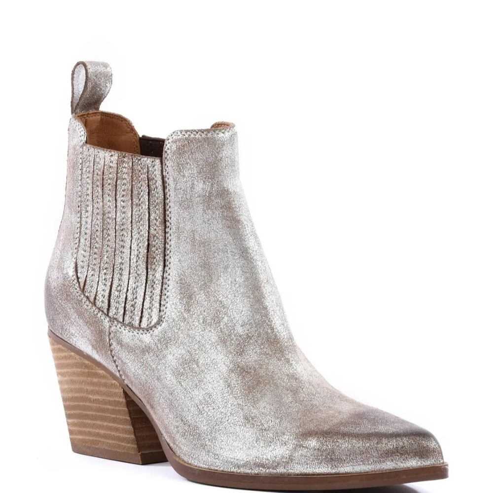 Seychelles Wanderlust Pewter Ankle Boots